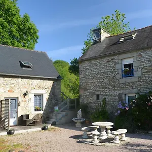 Le Domaine Du Pont Canon 2*, Plourivo France